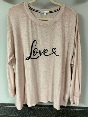 3/$15❤️  C&C California peach and black LOVE shirt 1x